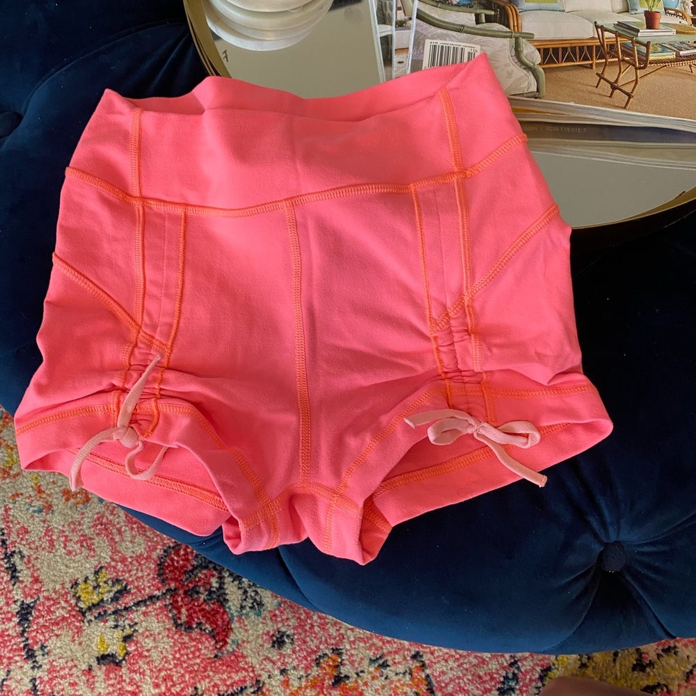 Lululemon shorts!
